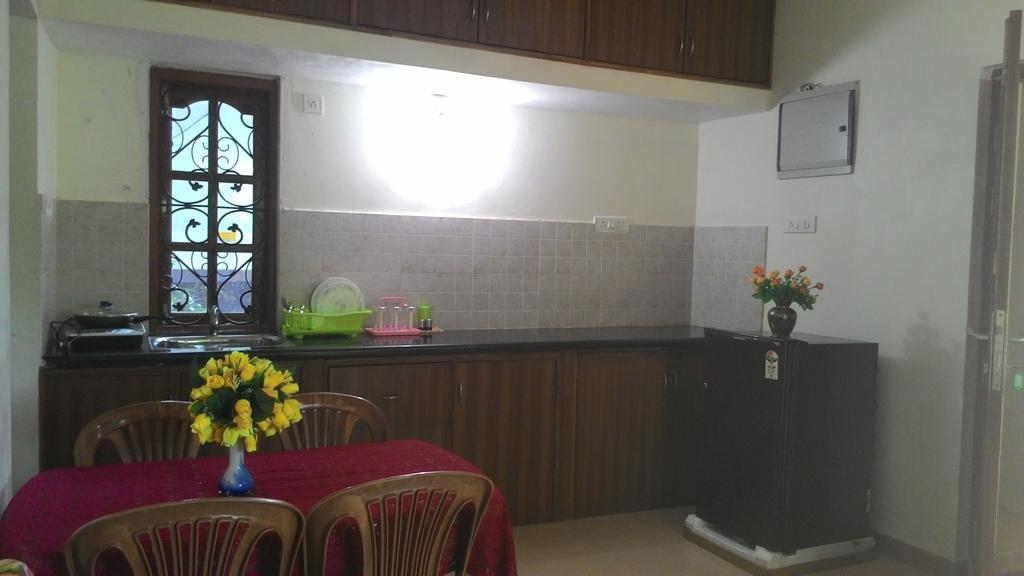 Antonio'S Residency Goa Hotel Betalbatim Ngoại thất bức ảnh
